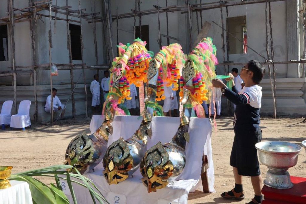 งานช่อฟ้า