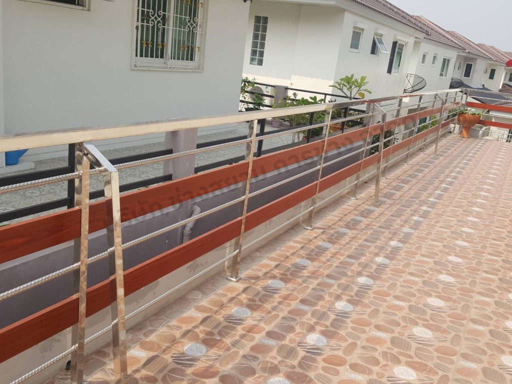 ราวกันตก